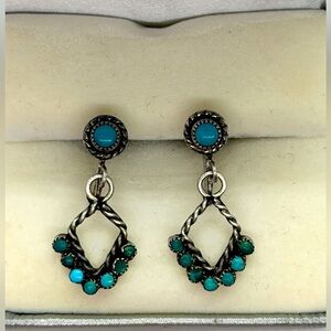 RARE Vintage Zuni Snake Eye Petit Point Sterling Turquoise Screw Back Earrings